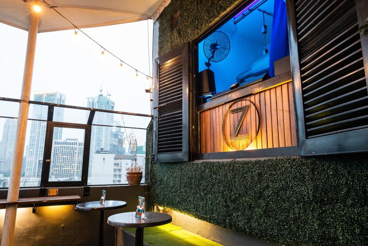 Z Hostel Makati City Exterior photo