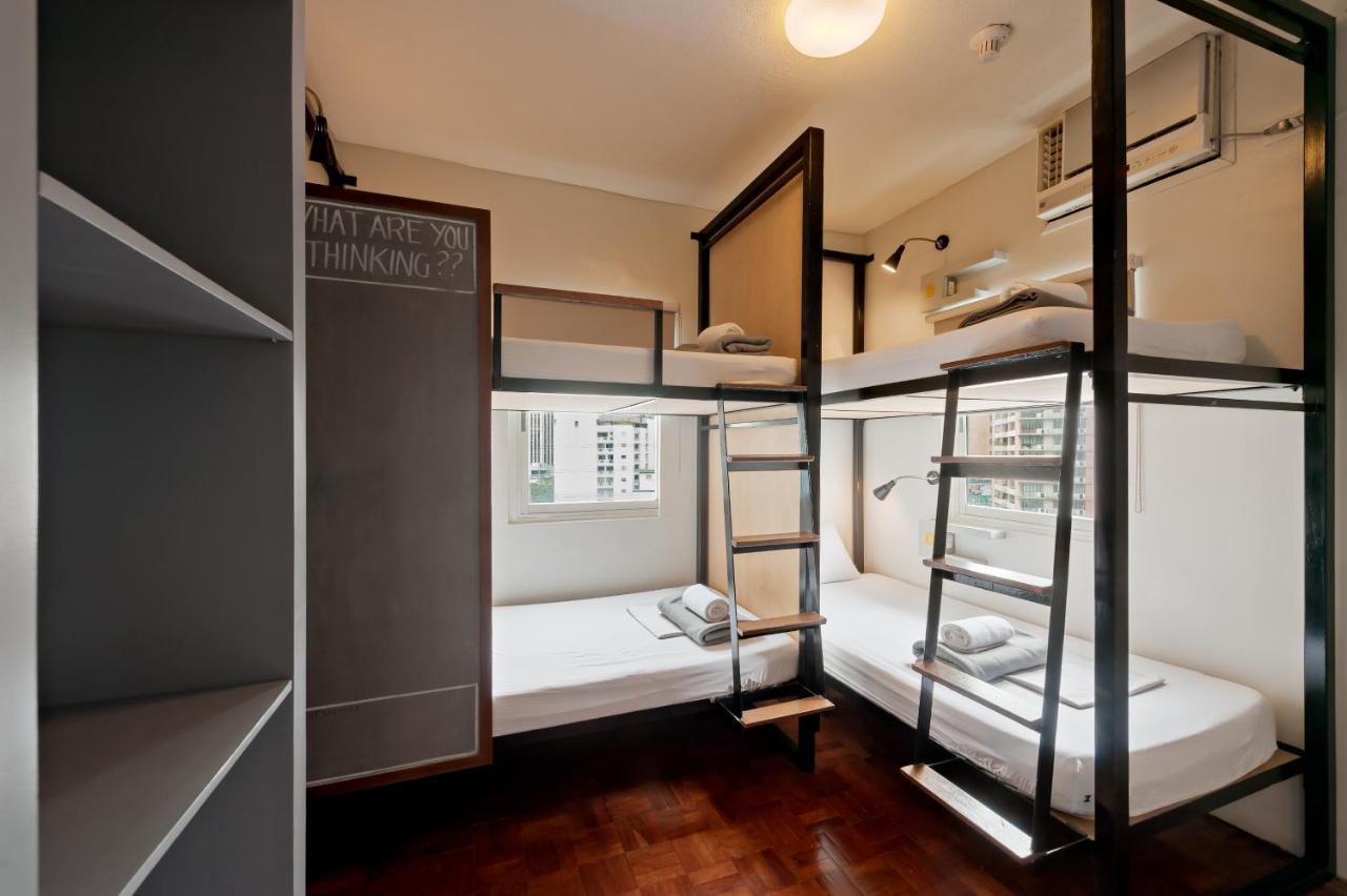 Z Hostel Makati City Exterior photo